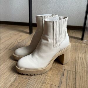 Women's Cream Platform Chelsea Boot - Stylish Block Heel